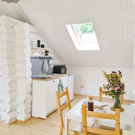 кантрі-клуб тиша Изки