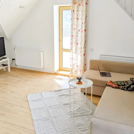 кантрі-клуб тиша * Изки