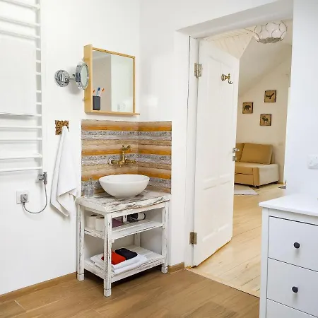 кантрі-клуб тиша Дом отдыха Изки