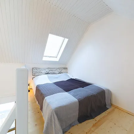 кантрі-клуб тиша Дом отдыха Изки